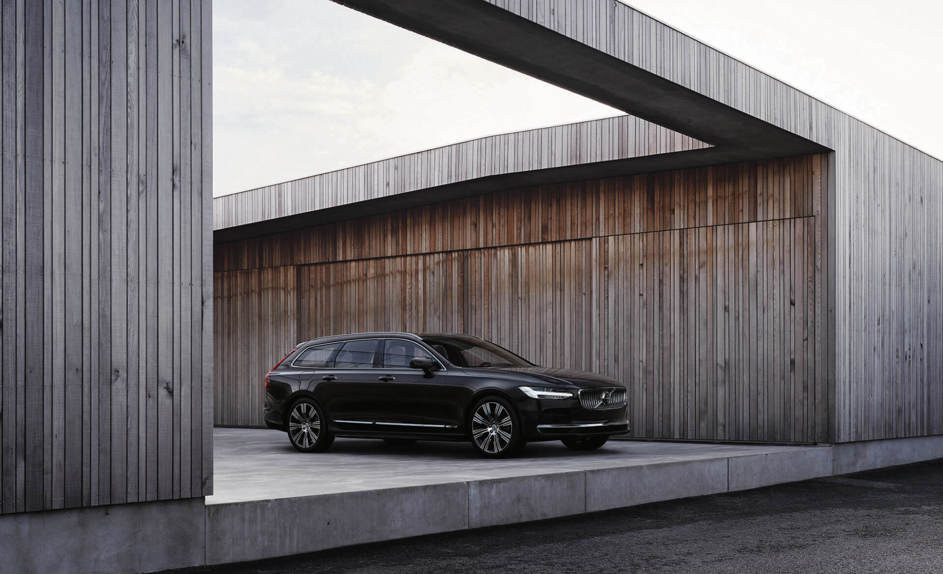 volvo v90 recharge | helmia